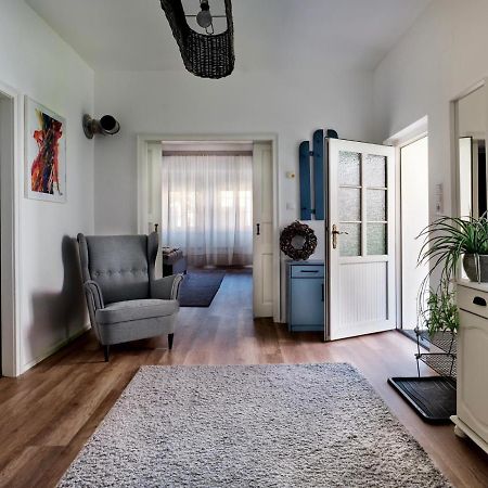 Vila Tilda & Toni Ferienhaus Oslip Exteriér fotografie
