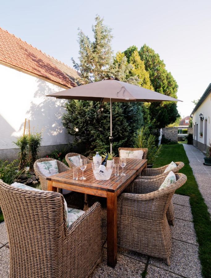 Vila Tilda & Toni Ferienhaus Oslip Exteriér fotografie